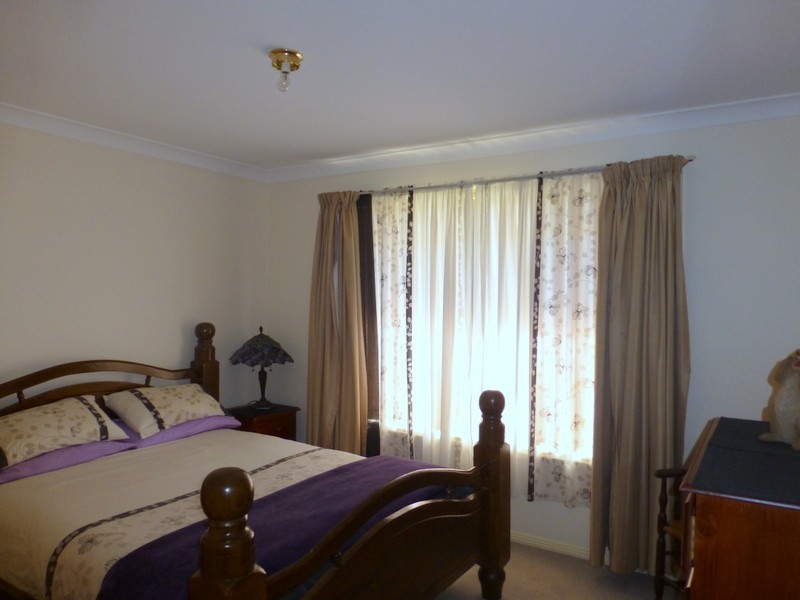 3 Guillan Place, Parkes NSW 2870