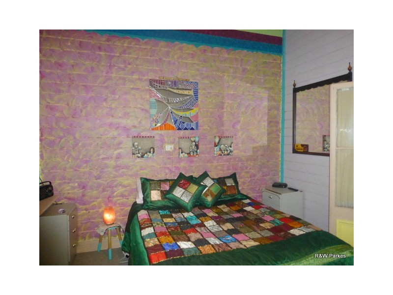 12 Rose Street, Parkes NSW 2870