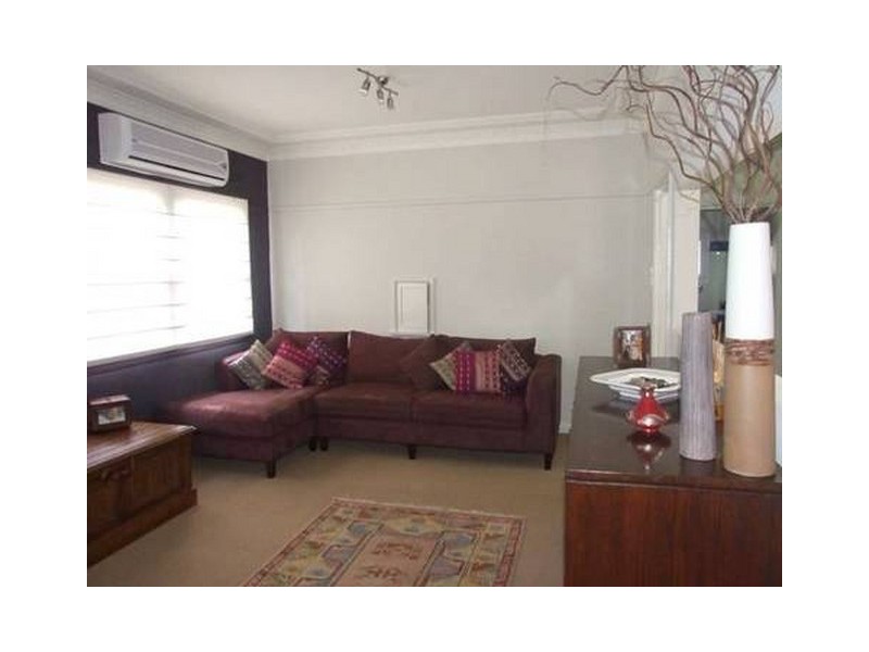 7 Rose Street, Parkes NSW 2870