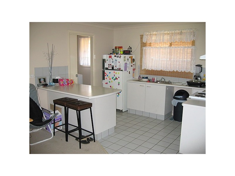 1/9 Ken Payne Place, Parkes NSW 2870