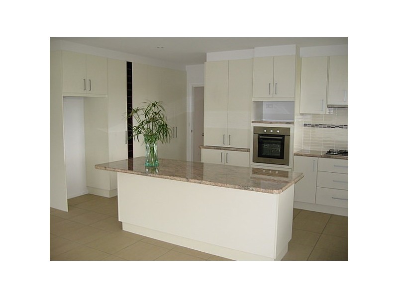 33 Noonan Street, Parkes NSW 2870
