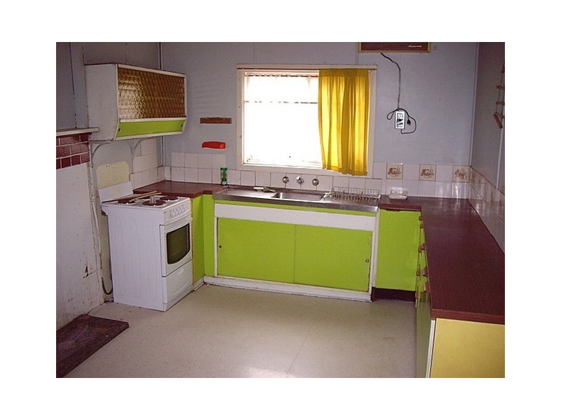 30 Bushman Street, Parkes NSW 2870