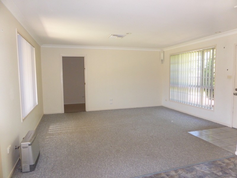 102 Dalton Street, Parkes NSW 2870