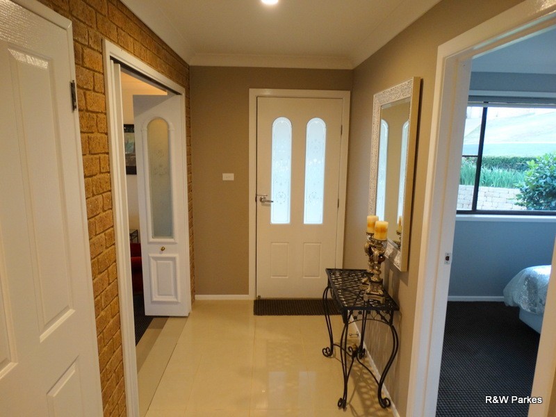 26 Panorama Cres, Parkes NSW 2870