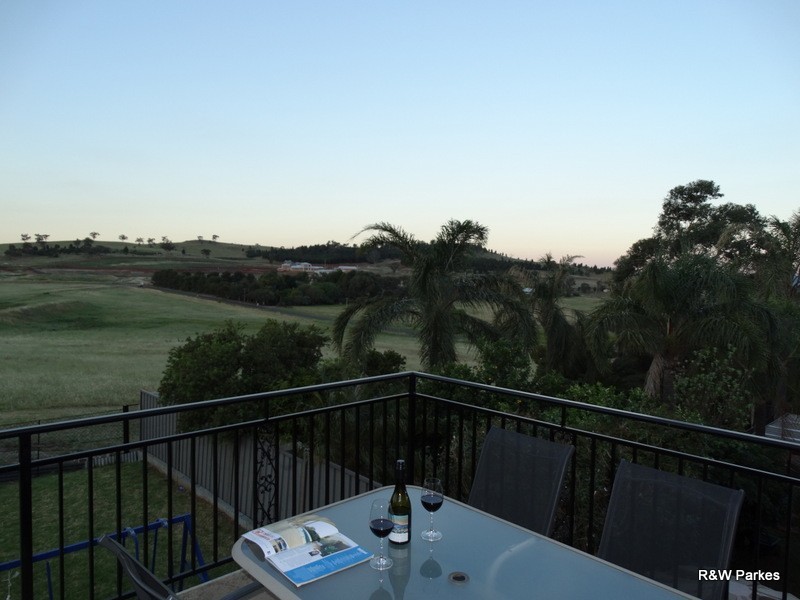 26 Panorama Cres, Parkes NSW 2870