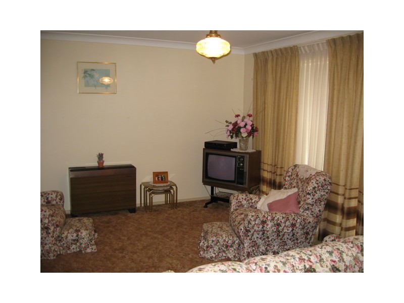 110  Warrah Street, Peak Hill NSW 2869
