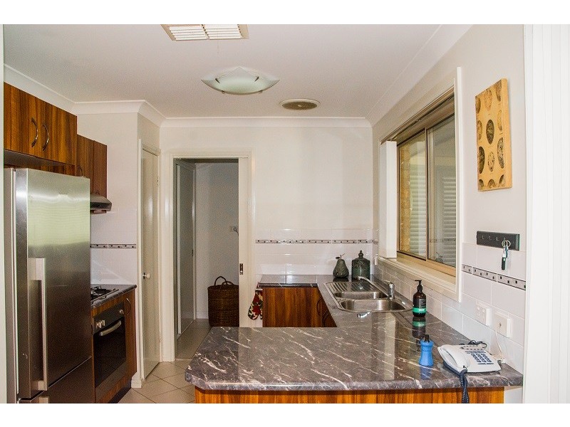 4 Mossgiel Close, Parkes NSW 2870