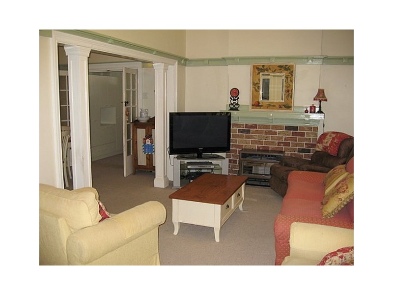 7 Gap Street, Parkes NSW 2870