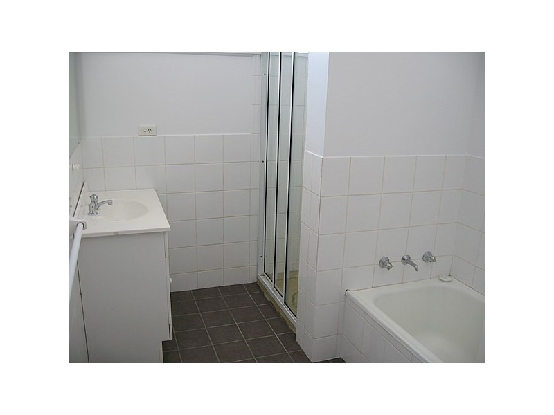 111A Clarinda Street, Parkes NSW 2870
