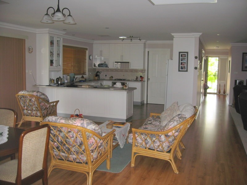 29 Glenburnie Close, Parkes NSW 2870
