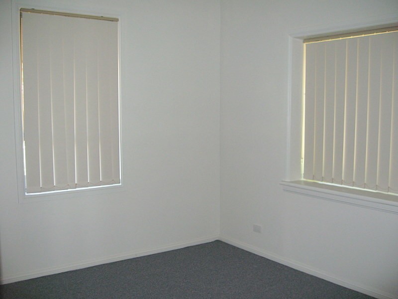 47 Orange Street, Parkes NSW 2870