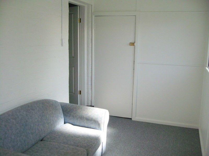 47 Orange Street, Parkes NSW 2870