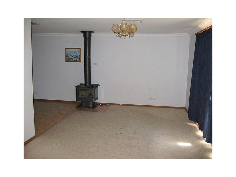 13 Fisher Street, Parkes NSW 2870