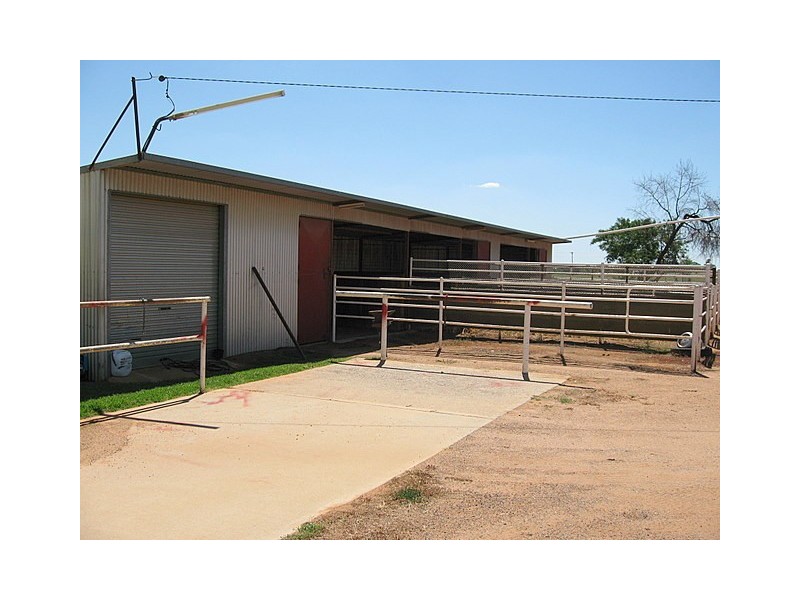 129 Victoria Street, Parkes NSW 2870