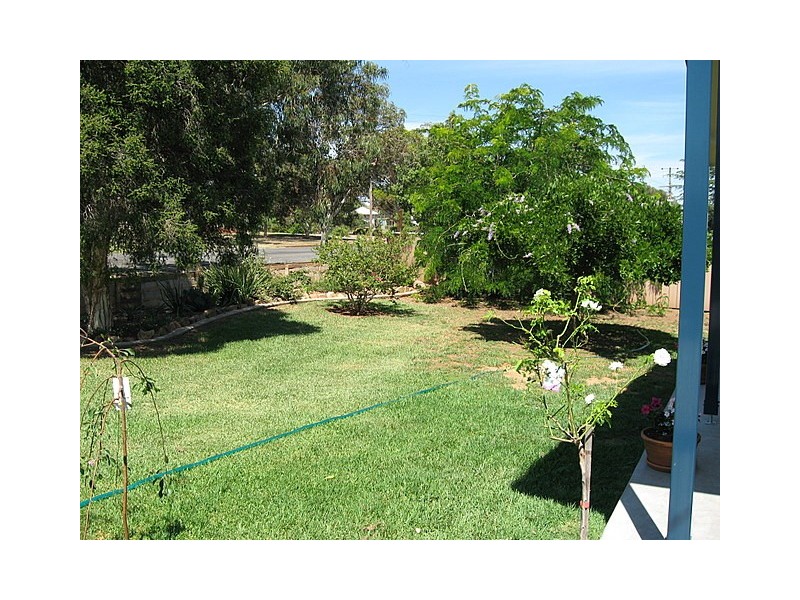 129 Victoria Street, Parkes NSW 2870