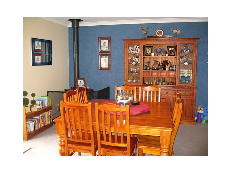 7 Glenburnie Close, Parkes NSW 2870
