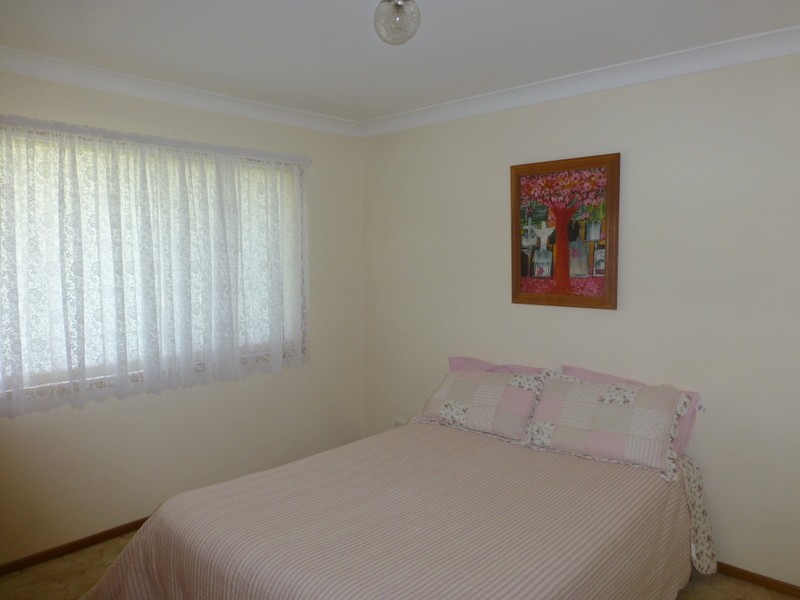 2 Russell Street, Parkes NSW 2870