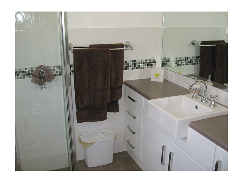 39 Glenburnie Close, Parkes NSW 2870