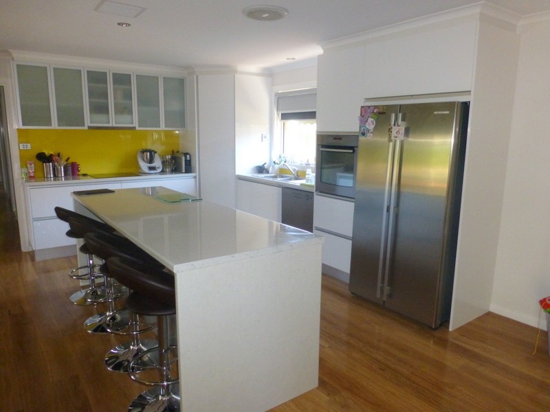 3 Glenburnie Close, Parkes NSW 2870