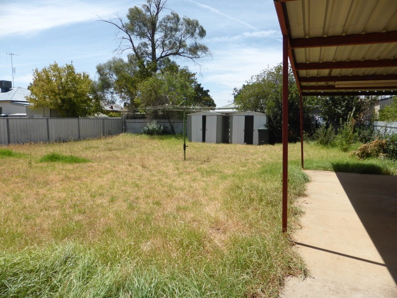 12 Sydney Street, Parkes NSW 2870