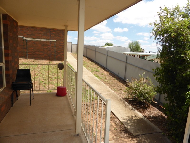 Unit 3/22 Howard Street, Parkes NSW 2870