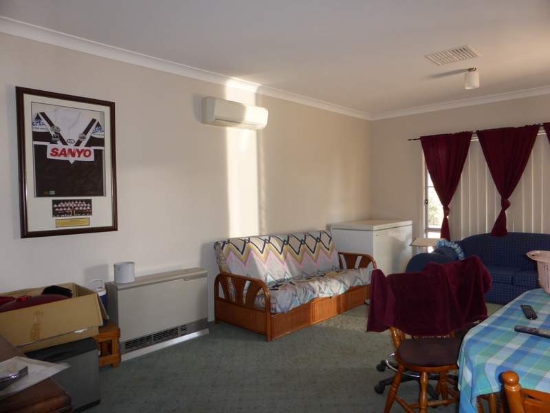 26 Webb Street, Parkes NSW 2870