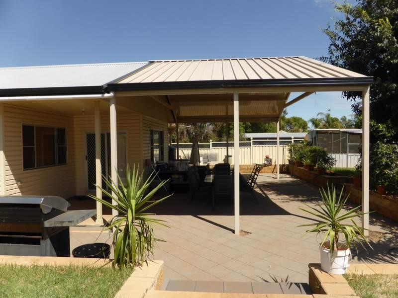 26 Webb Street, Parkes NSW 2870