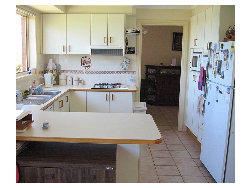 10 Highland Avenue, Parkes NSW 2870