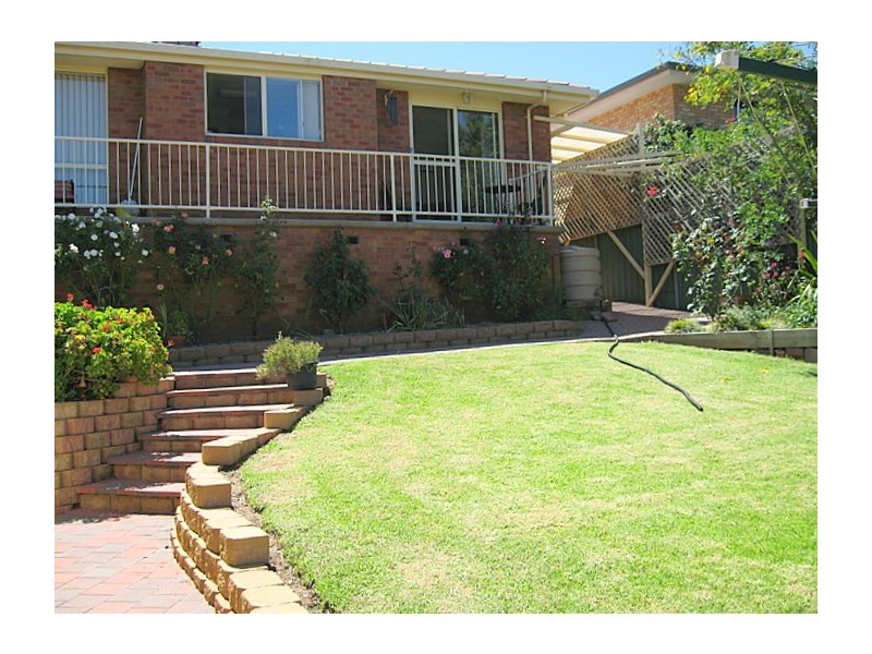 10 Highland Avenue, Parkes NSW 2870