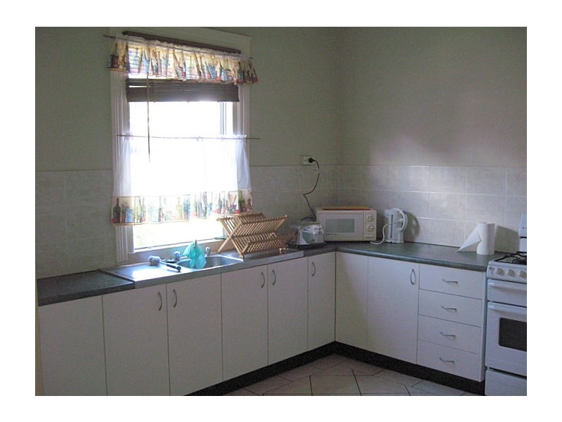 10 May Street, Parkes NSW 2870
