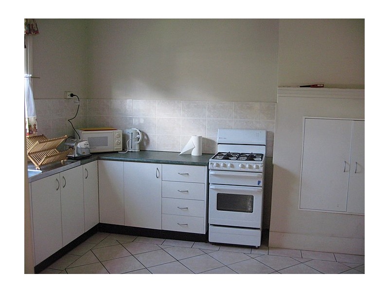 10 May Street, Parkes NSW 2870