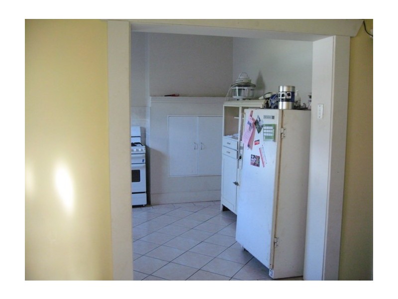 10 May Street, Parkes NSW 2870