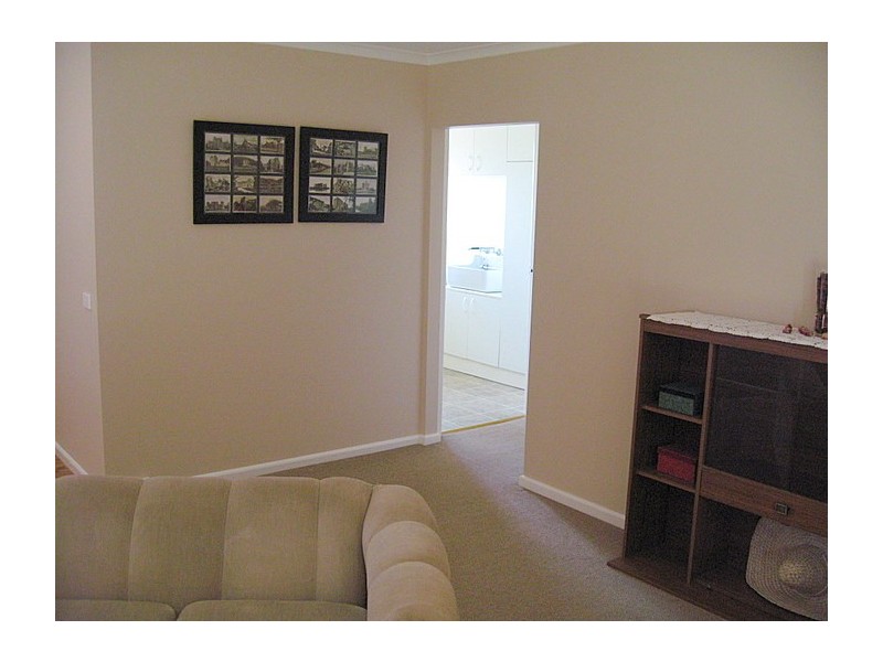 23 Westcott Crescent, Parkes NSW 2870