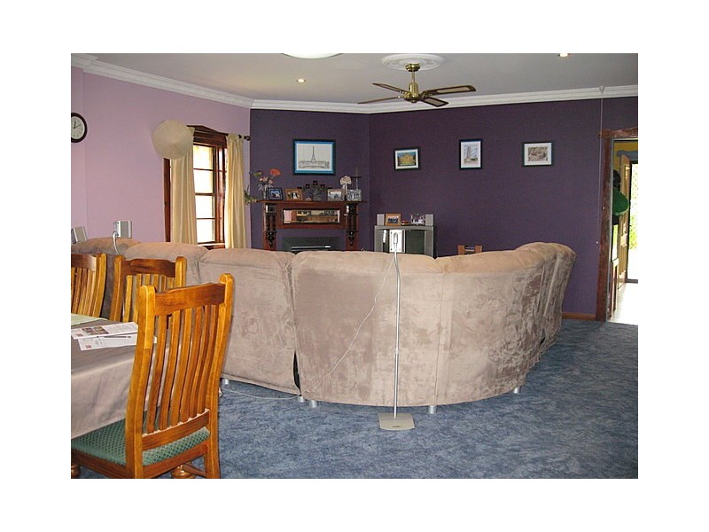 63 Dalton Street, Parkes NSW 2870