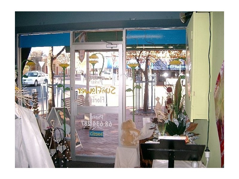 292-296 Clarinda Street, Parkes NSW 2870