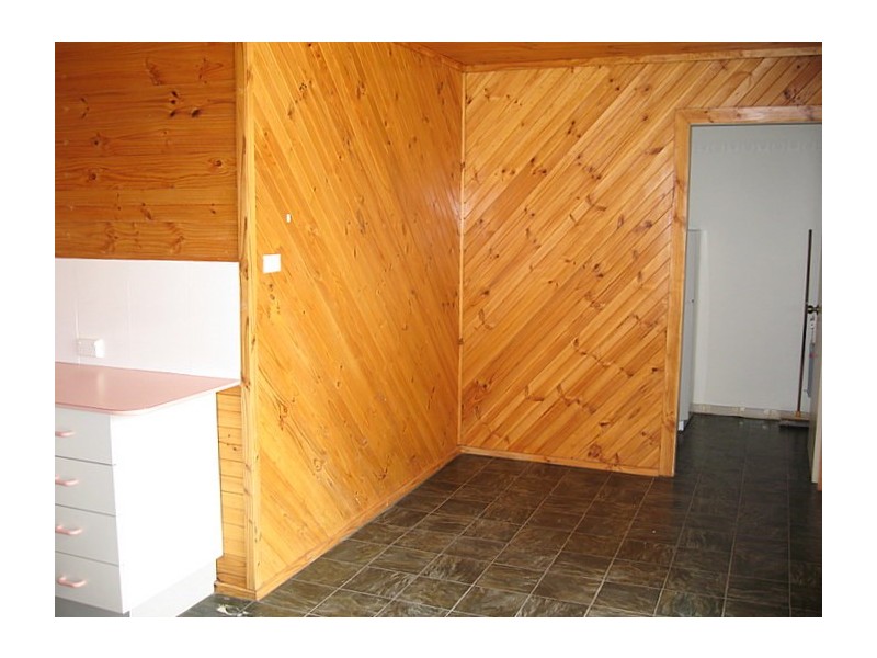 292-296 Clarinda Street, Parkes NSW 2870