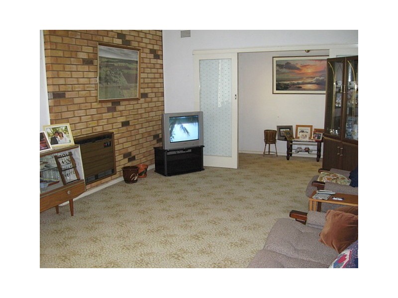 6 Lorger Street, Parkes NSW 2870