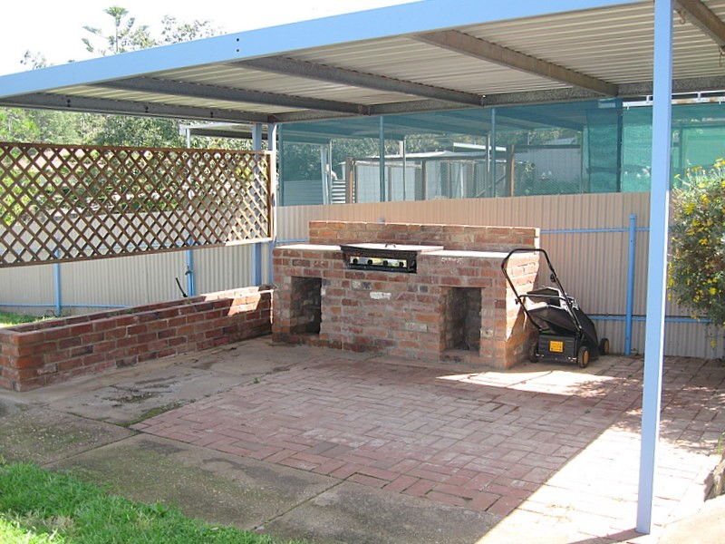 8 William Street, Parkes NSW 2870
