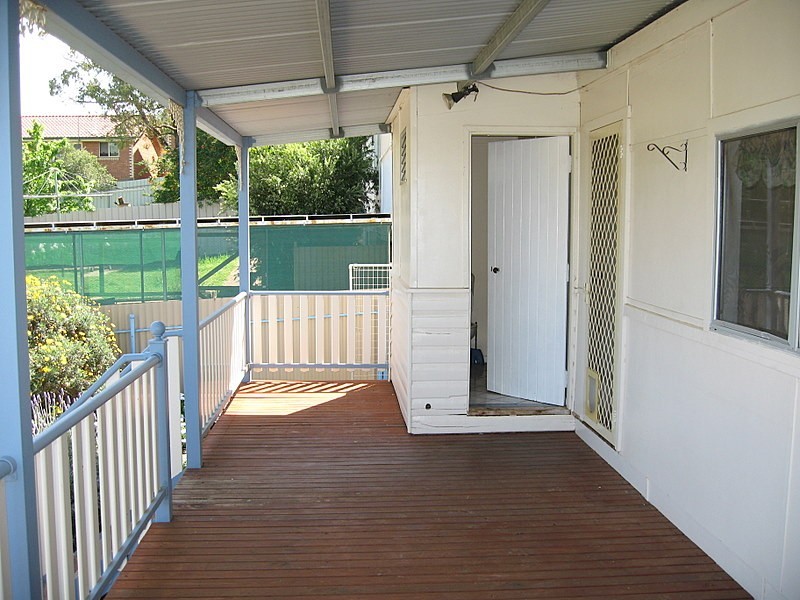 8 William Street, Parkes NSW 2870