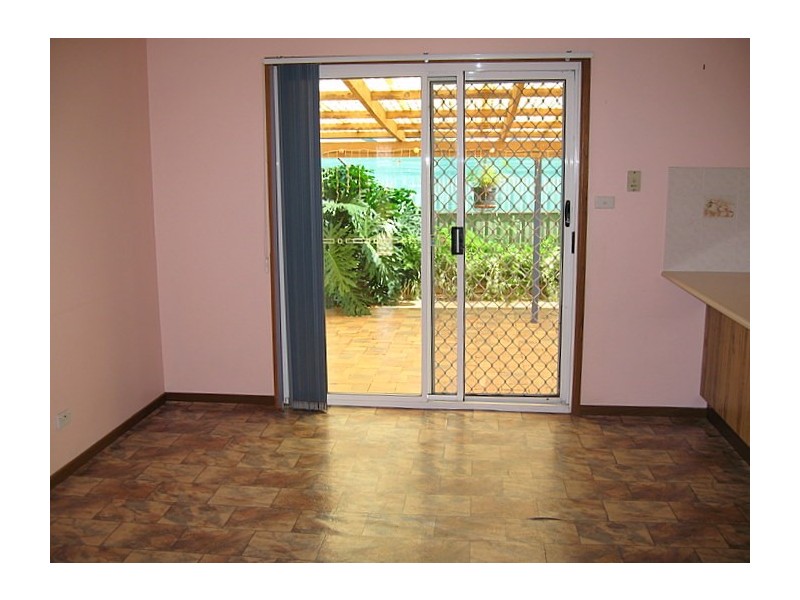 34 Flinders Street, Parkes NSW 2870