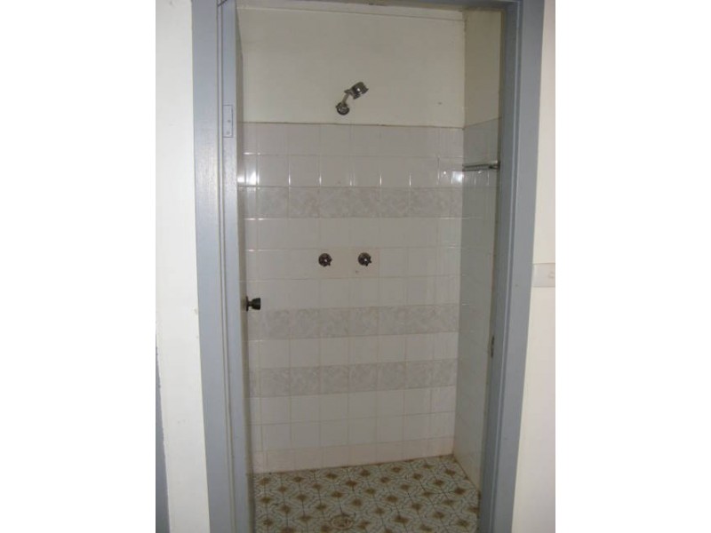 42 Matthews Street, Parkes NSW 2870