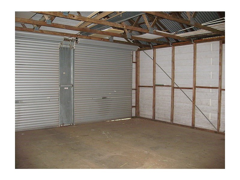 82 High Street, Parkes NSW 2870