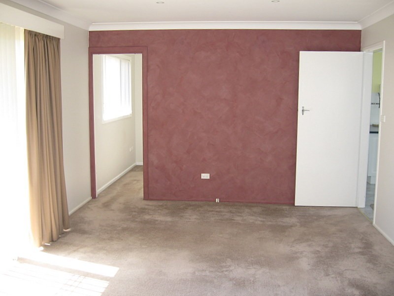 31 Barton Street, Parkes NSW 2870