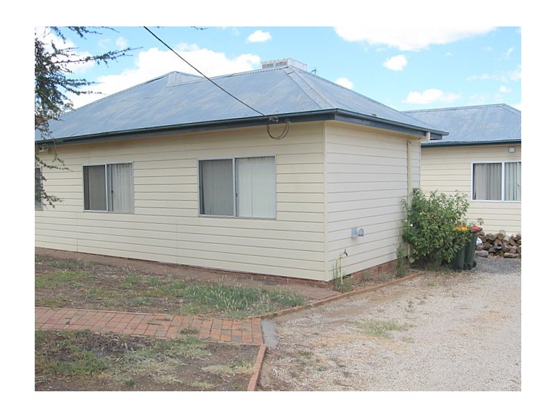 49 Rose Street, Parkes NSW 2870