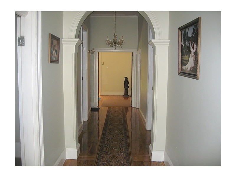 73 Currajong Street, Parkes NSW 2870