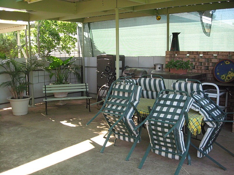 27 Lawson Street, Parkes NSW 2870