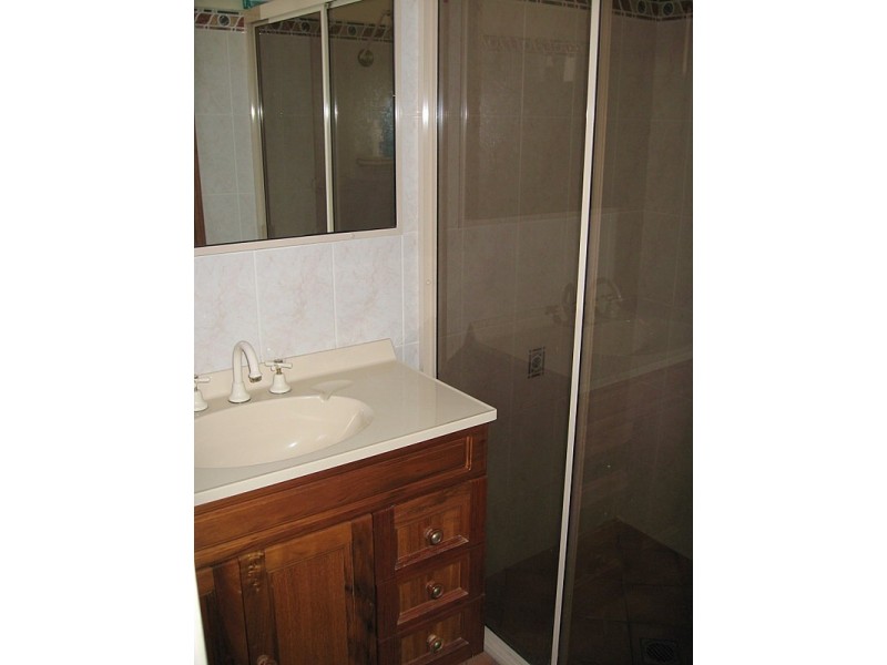 10 Cobden Place, Parkes NSW 2870