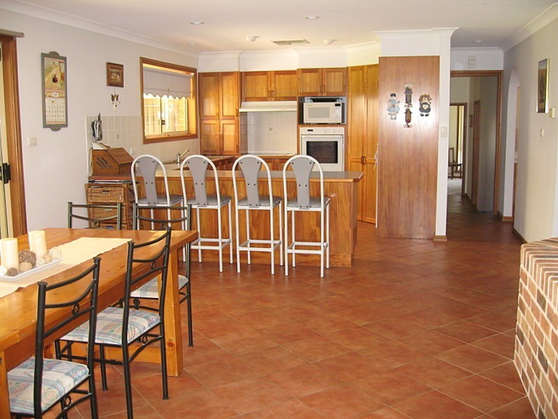 10 Cobden Place, Parkes NSW 2870