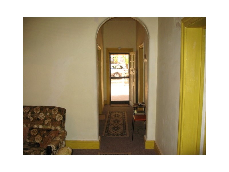 12 Caswell Street, Peak Hill NSW 2869