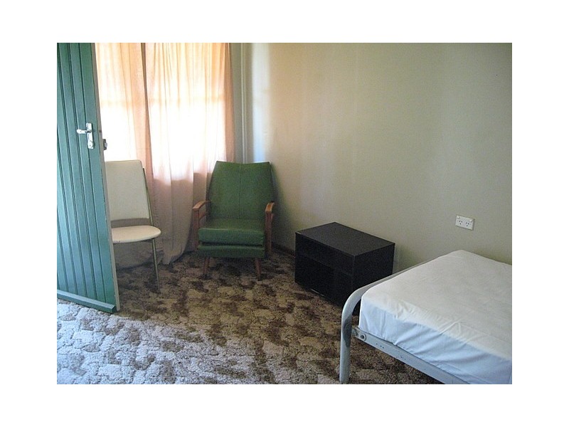 82-84 Derribong Street, Peak Hill NSW 2869